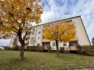 Raum für Ihre Wohnträume – charmante 4-Zimmer-Wohnung mit Balkon und Garage in Lichtenfels, 96215 Lichtenfels, Etagenwohnung