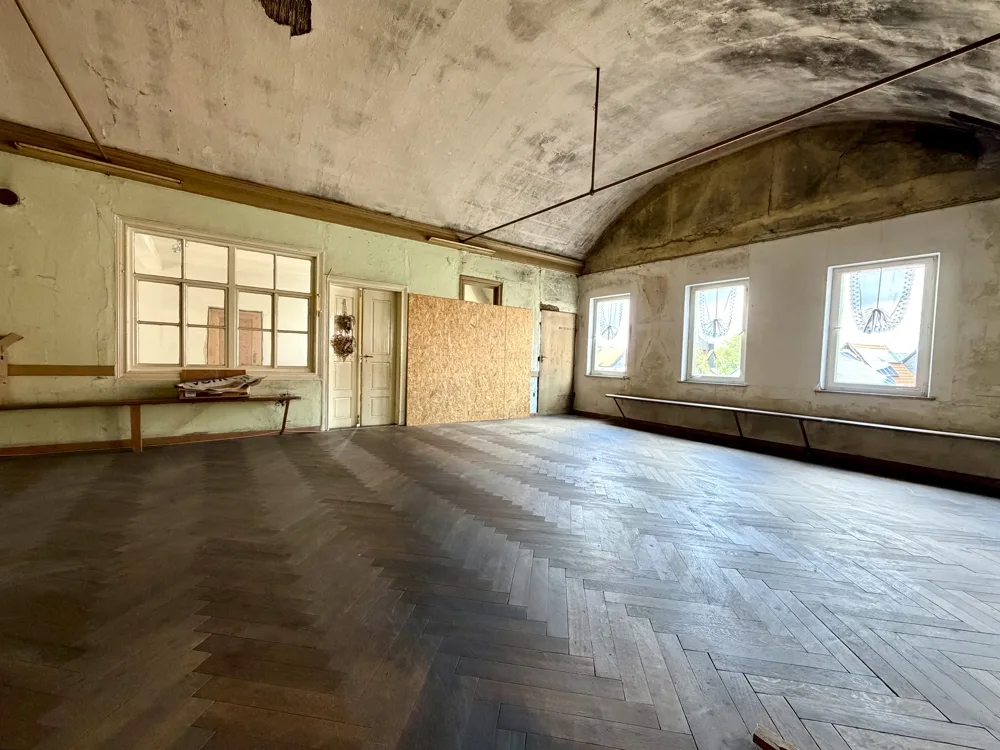 Tanzsaal im OG