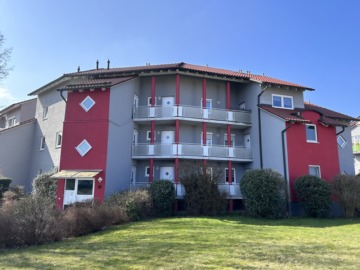 TOP-Gepflegte 2-Zimmer-Wohnung in schöner Wohnlage!, 96465 Neustadt bei Coburg / Wildenheid, Etagenwohnung