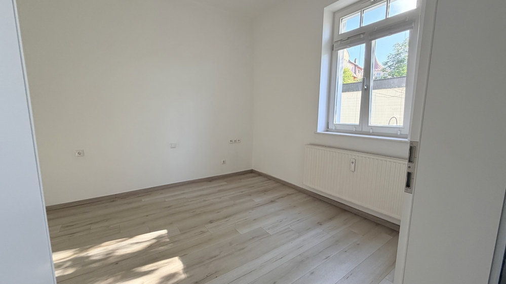 Schlafzimmer/Büro/Ankleidezimmer