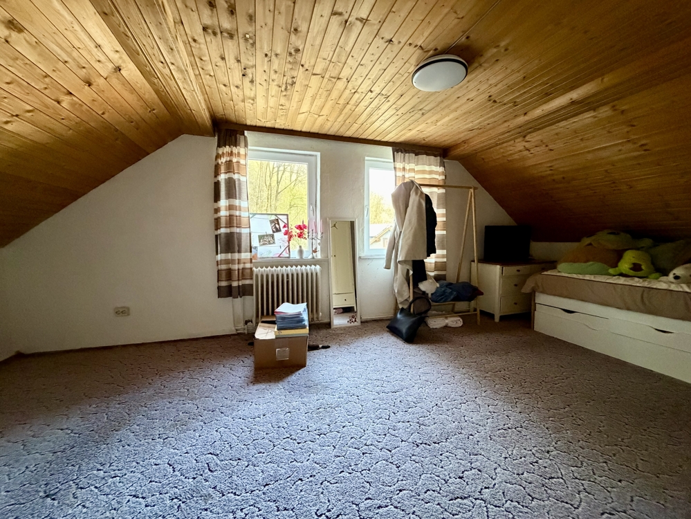 Schlafzimmer DG