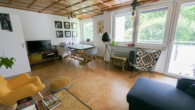 Wohnzimmer - Attraktive 3-Zimmer-Wohnung mit Balkon
