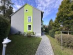 Straßenansicht - Attraktive 3-Zimmer-Wohnung mit Balkon