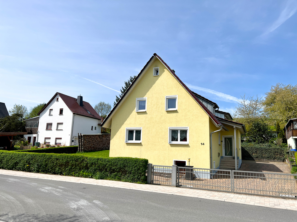 Straßenansicht