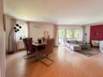 Wohnzimmer - Schicke 2-Zimmer-Erdgeschosswohnung mit Balkon und TG-Stellplatz!