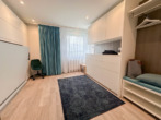 Schlafzimmer - Hochwertig sanierte und vollausgestattete 6-Zimmer-Wohnung in Coburg!