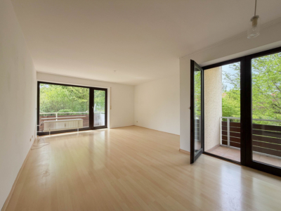 Große 3-Zimmer-Wohnung mit zwei Balkonen und Garage in Coburg!, 96450 Coburg, Erdgeschosswohnung