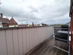 Balkon 1 - Schöne 2-Zimmer-Dachgeschosswohnung mit zwei Balkonen und Tiefgaragenstellplatz