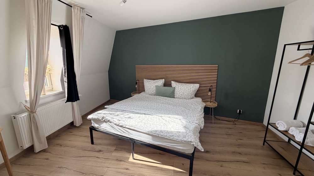 Schlafzimmer 2