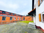 Lagerhalle mit Innenhof zum Haus - Großzügige Grundstücke mit Lagerhallen in Rödental Mittelberg!