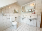 Bad - Helle 3-Zimmer-Maisonettewohnung mit Balkon, Weitblick & Garage in gepflegtem Mehrfamilienhaus
