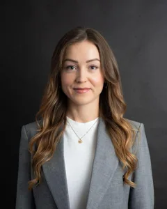 Angelina Zeis, Immobilien Kolb