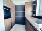 Küche - Große 2-Zimmer-Wohnung mit Aufzug, zwei Balkonen und Tiefgaragenstellplatz! Eigennutzung möglich!