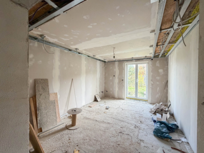 Entkerntes Einfamilienhaus mit Einliegerwohnung in Coburg!, 96450 Coburg, Einfamilienhaus