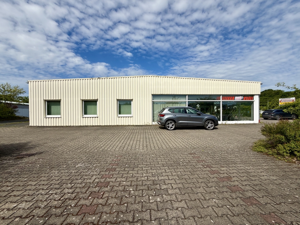 Gewerbehalle Seitenansicht