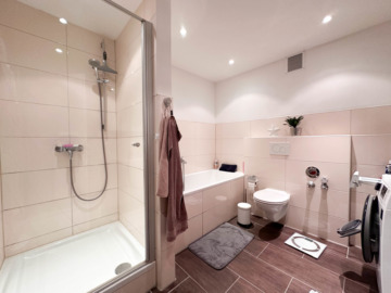 Attraktive 3-Zimmer-Wohnung mit Balkon und Tiefgaragenstellplatz in bester Zentrumslage von Coburg, 96450 Coburg, Etagenwohnung