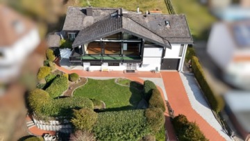 Stilvolles Einfamilienhaus in begehrter Traumlage von Coburg!, 96450 Coburg, Einfamilienhaus