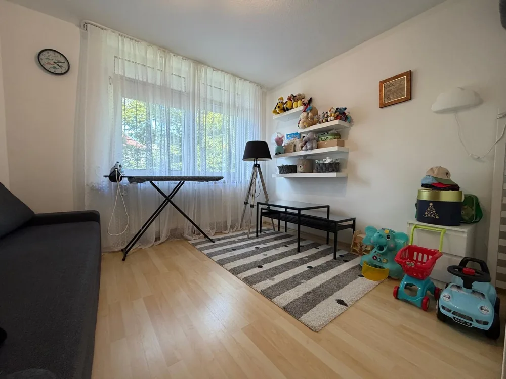 Kind / Büro