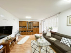 3-Zimmer-Erdgeschosswohnung mit Balkon in Coburg / Heimatring zu verkaufen! - Wohnzimmer