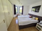 Schlafzimmer - 2-Zimmer-Wohnung mit Balkon und Tiefgaragenstellplatz zu verkaufen!